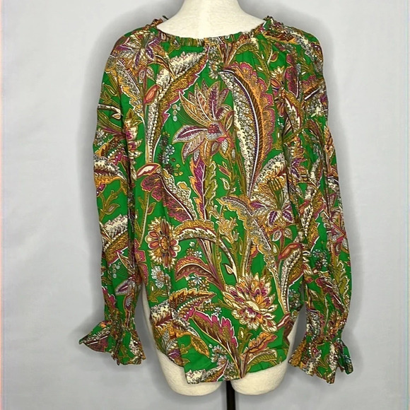 Love The Label Evelyn Top in Carmela Kelly Green - New With Tags - Size Medium - Picture 4 of 9